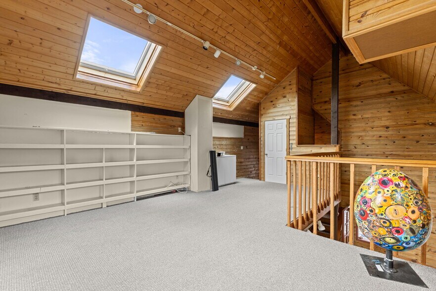 More Photos Of 717-777 Poplar Ave, Boulder Office For Lease