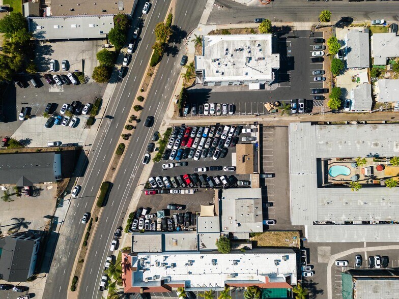 More Photos Of 7480 El Cajon Blvd, La Mesa Auto Dealership For Sale