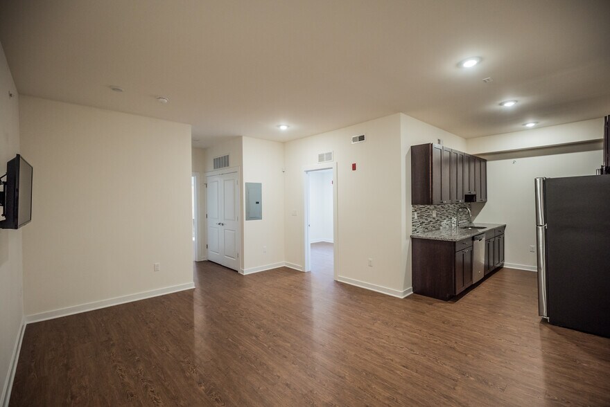 More Photos Of 4046-4048 Chestnut St, Philadelphia Apartments For Sale