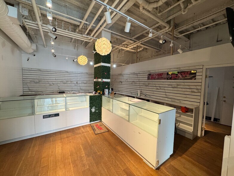 More Photos Of 541 Myrtle Ave, Brooklyn Apartments For Lease