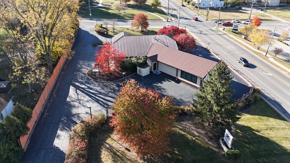 More Photos Of 1800 Union St, Lafayette Office For Sale