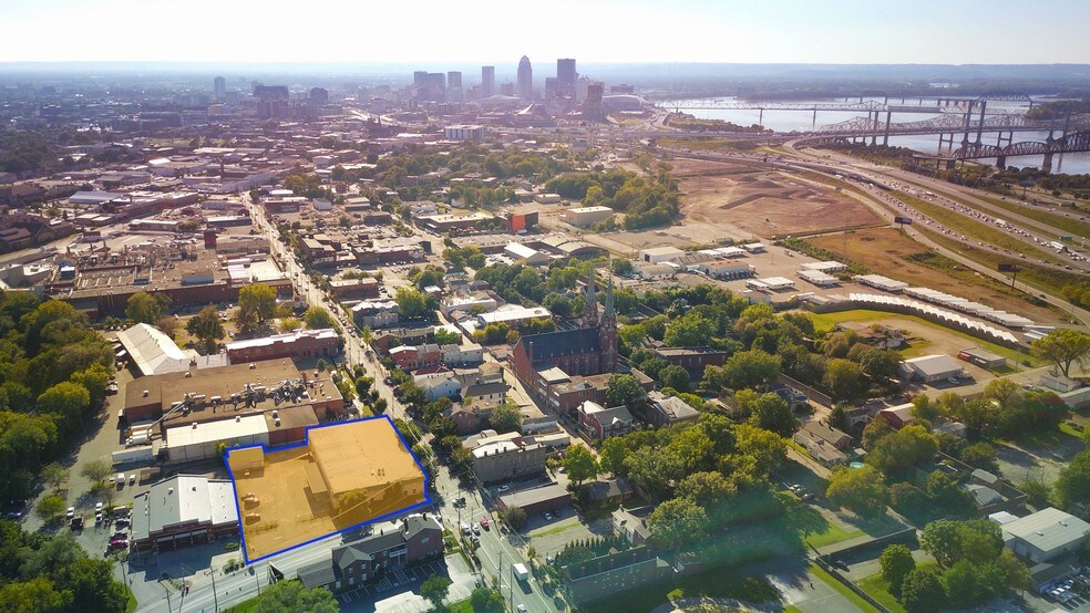 More Photos Of 330 N Spring St, Louisville Warehouse For Sale