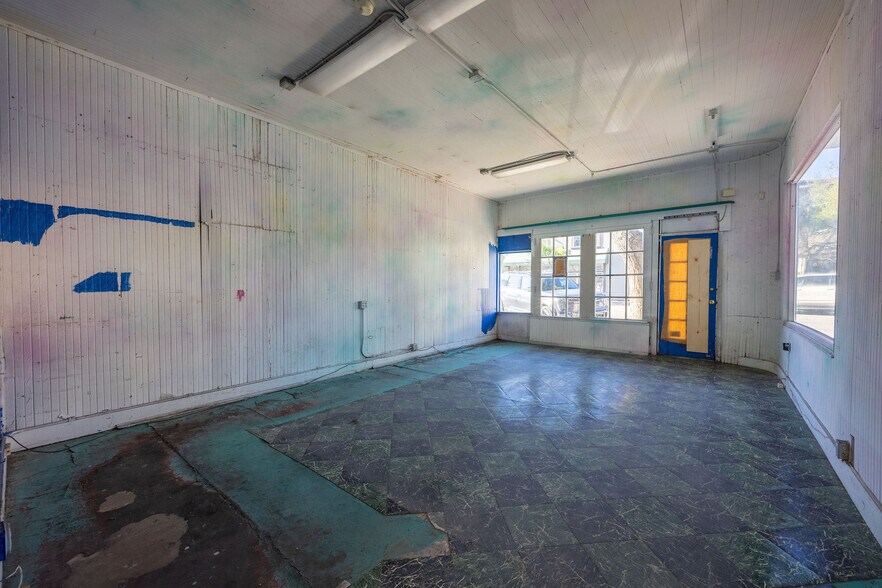 More Photos Of 535-539 Main St, Half Moon Bay Storefront Retail Residential For Sale