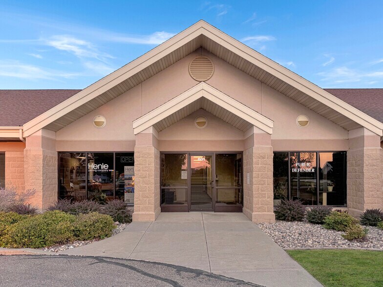 Primary Photo Of 601 Jewett St, Marshall Office For Sale