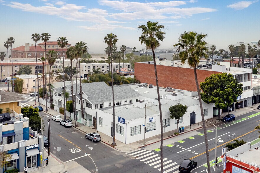 More Photos Of 145-147 Bay St, Santa Monica Loft Creative Space For Lease