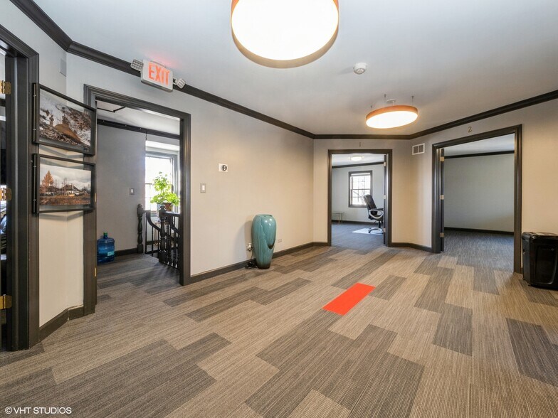 More Photos Of 1600 W Colonial Pky, Inverness Office For Lease