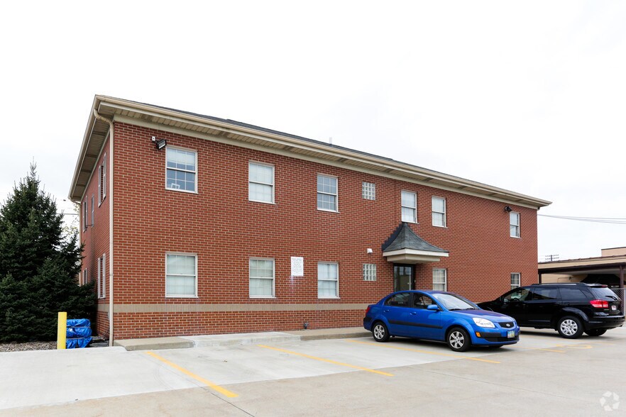 More Photos Of 5339 Ridge Rd, Parma Office For Sale