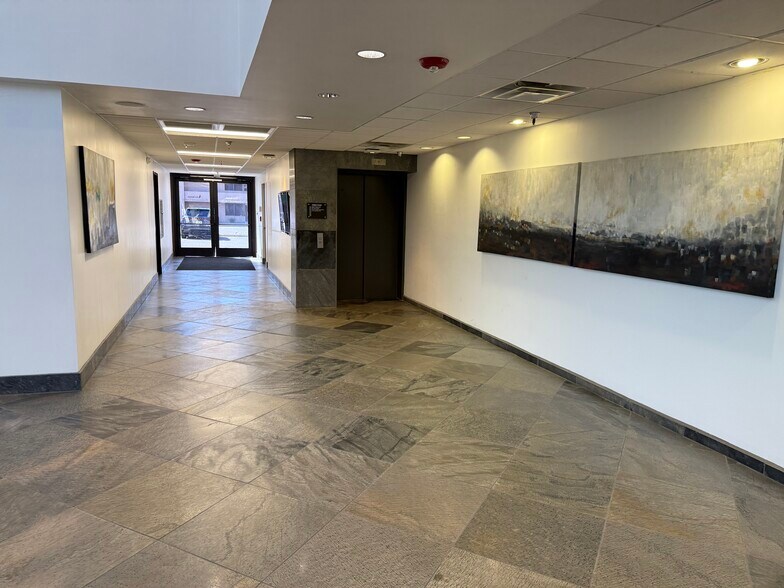 More Photos Of 4602 N 16th St, Phoenix Medical For Lease