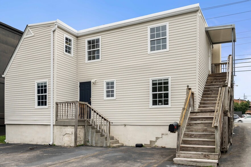 More Photos Of 4105 Hillsboro Cir, Nashville Office For Sale