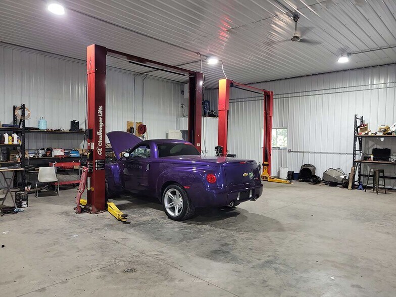 More Photos Of 1615 US 20, Swanton Warehouse For Lease