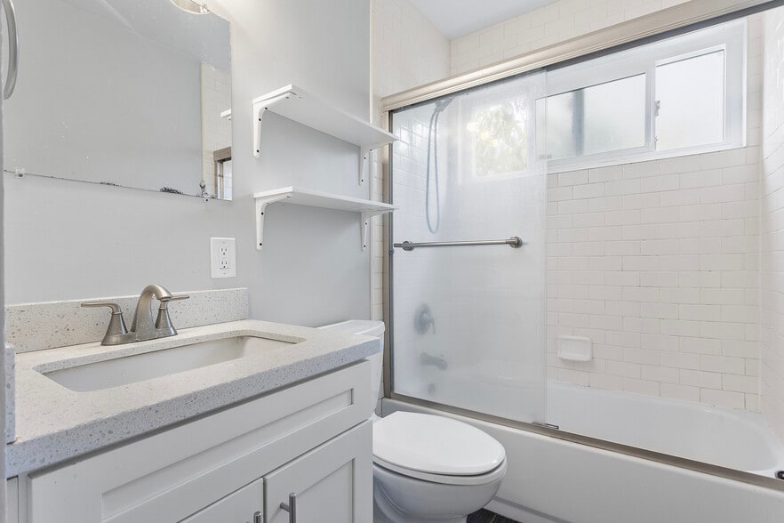 More Photos Of 2425 Grant St, Berkeley Apartments For Sale