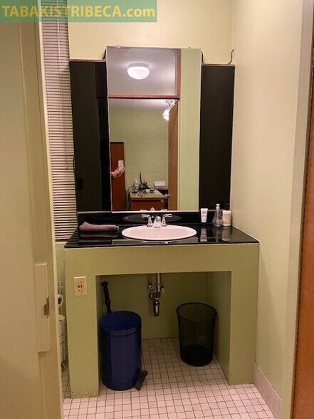 More Photos Of 154 Reade St, New York Storefront Retail Office For Sale