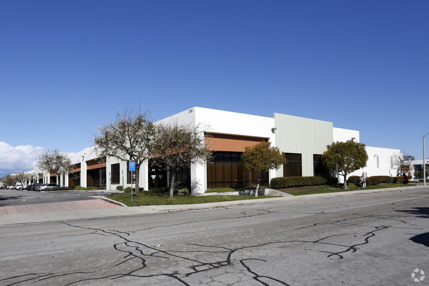 Primary Photo Of 1500 Mariner Dr, Oxnard Warehouse For Lease