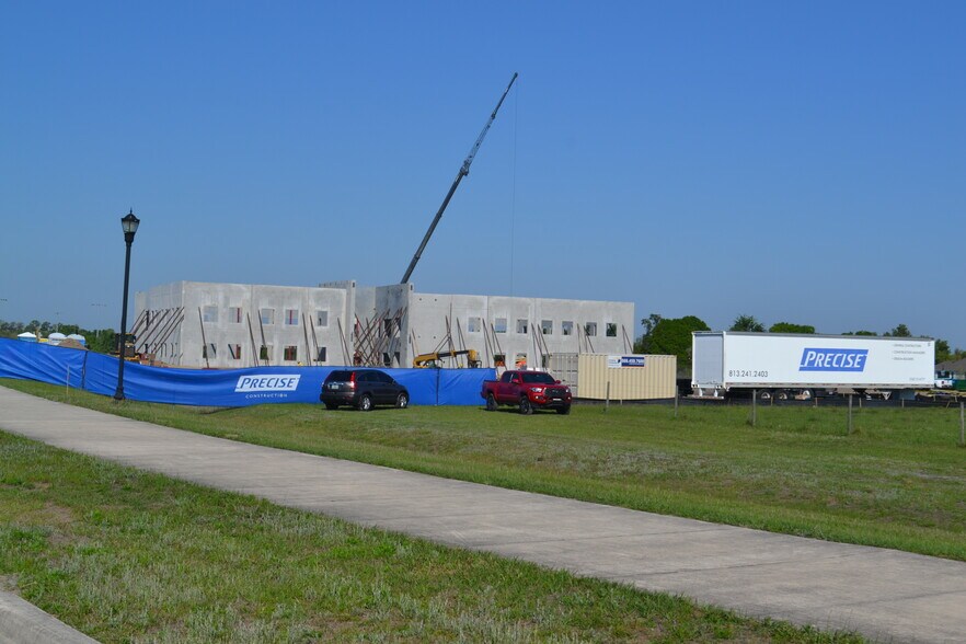 More Photos Of 00 Wiregrass Ranch Blvd, Wesley Chapel Medical For Lease