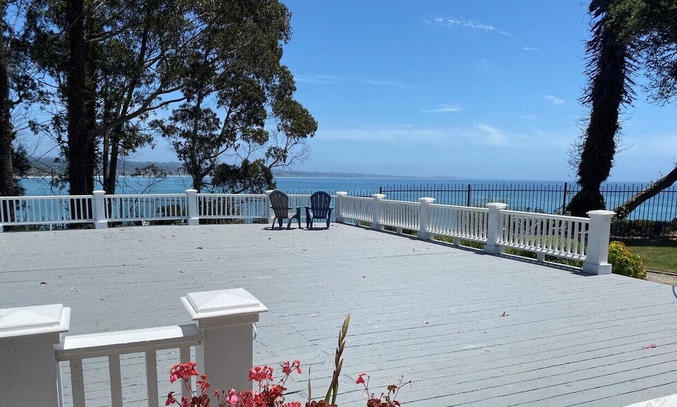 More Photos Of 620 El Salto Dr, Capitola Hospitality For Sale