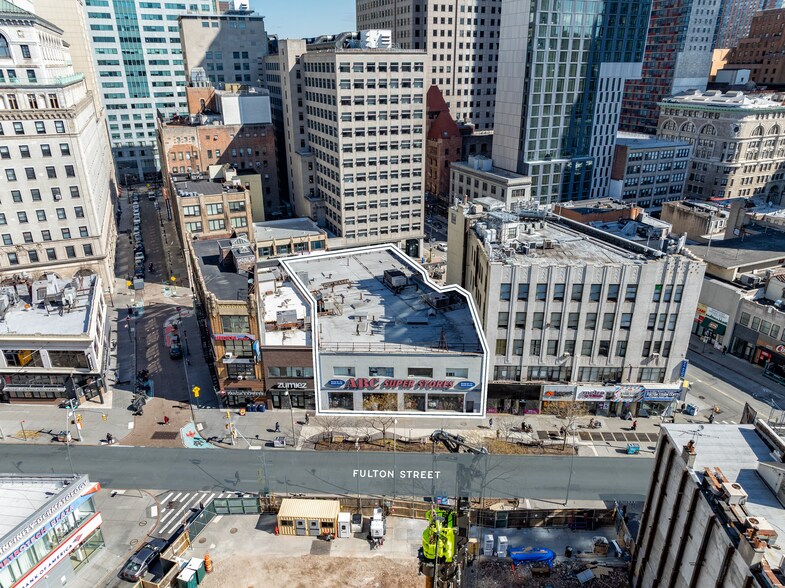 More Photos Of 427 Fulton St, Brooklyn Storefront For Sale