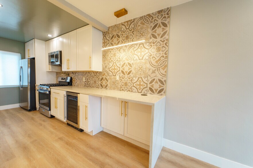 More Photos Of 4518-4524 Kansas St, San Diego Apartments For Sale