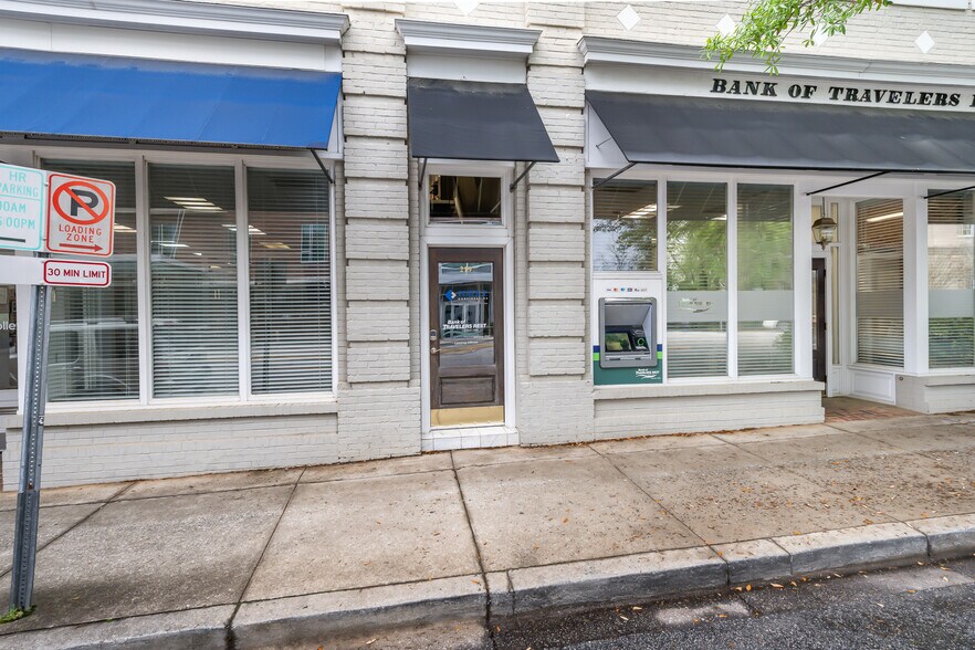 More Photos Of 217-219 E Washington St, Greenville Storefront Retail Office For Lease