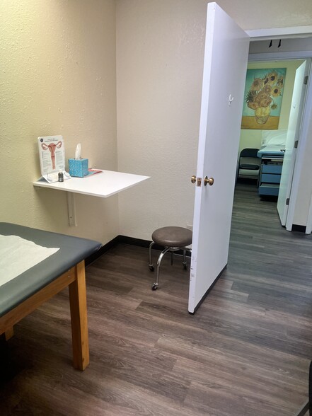 More Photos Of 9398 Viscount Blvd, El Paso Medical For Sale