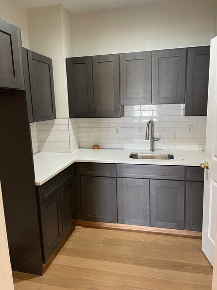 More Photos Of 15 S 7th Ave, Long Branch Self Storage For Lease