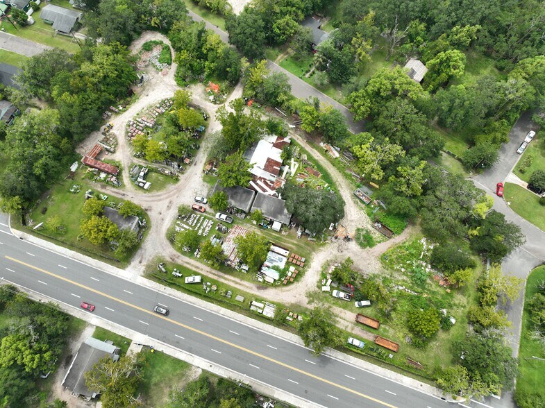 More Photos Of 2476 Kings Road, Jacksonville Service For Sale