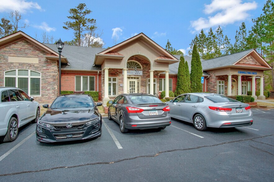 More Photos Of 4720 Peachtree Industrial Blvd, Berkeley Lake Office For Lease