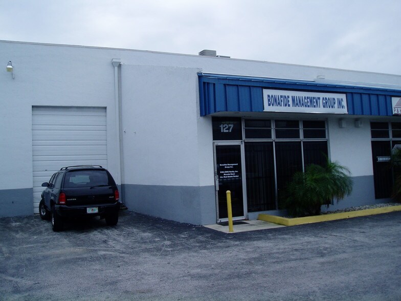 More Photos Of 3100 NW 72nd Ave, Miami Warehouse For Lease
