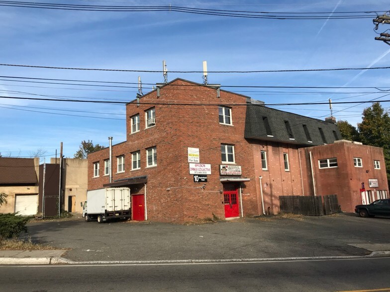 Primary Photo Of 10 Squirrelwood Rd, Woodland Park Warehouse For Lease