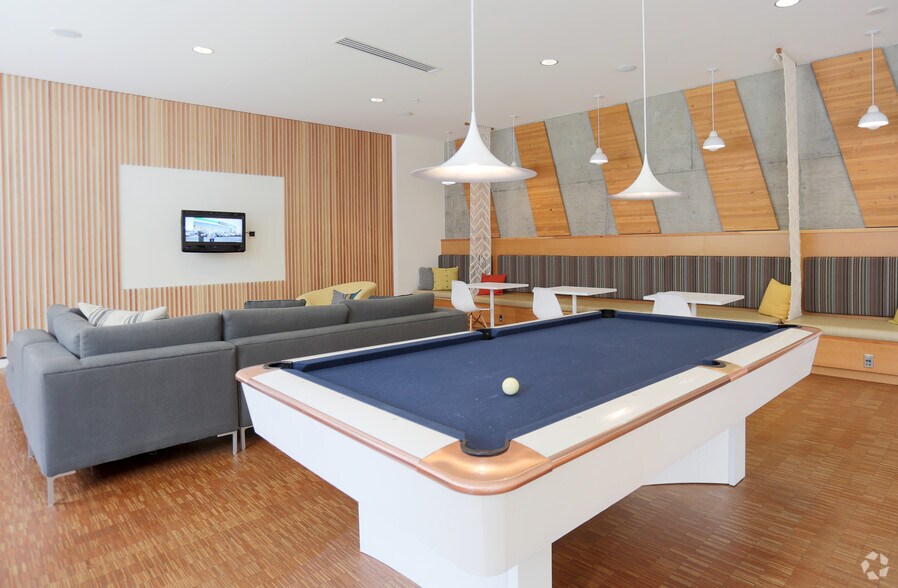 More Photos Of 3850 N Mississippi Ave, Portland Apartments For Lease