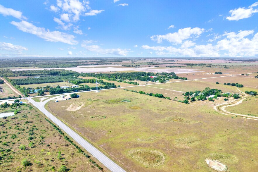 More Photos Of 22934 FM 762 Rd, Needville Service Station For Sale