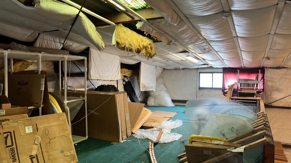 More Photos Of 429 Shore Rd, Bourne Industrial For Sale