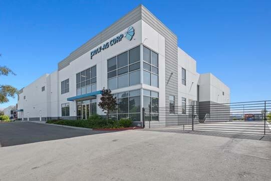 More Photos Of 2335 Siempre Viva Ct, San Diego Warehouse For Sale