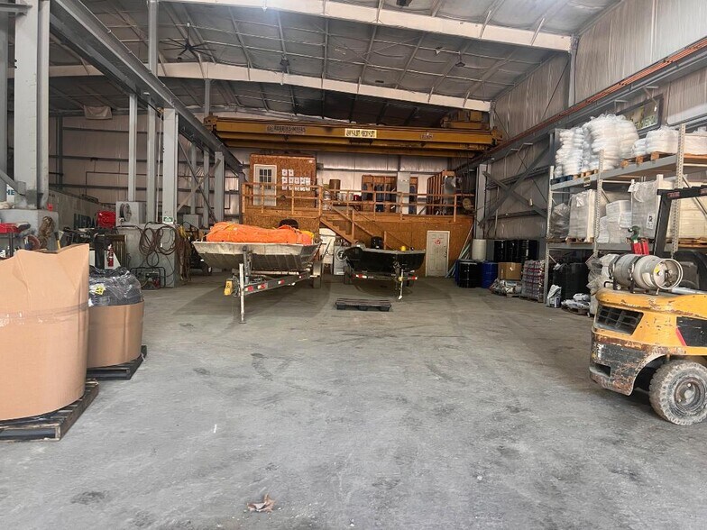 More Photos Of 2220 State Route 3, Catlettsburg Manufacturing For Sale