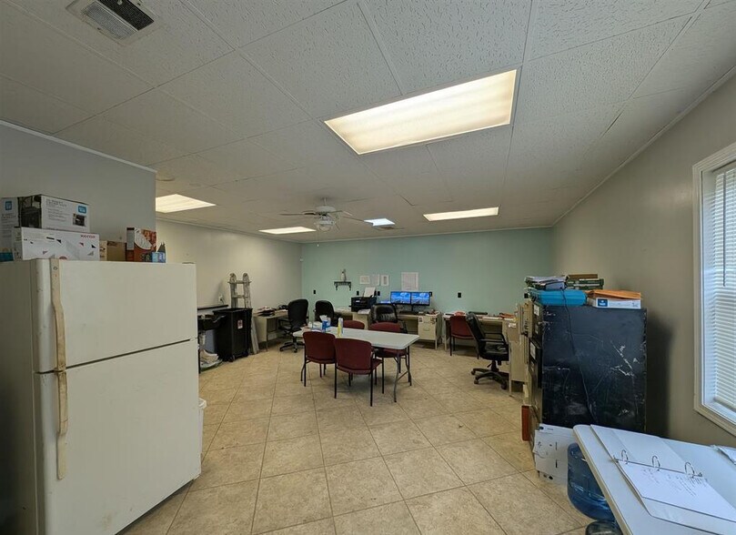 More Photos Of 5917 Plank Rd, Peoria Multifamily For Sale