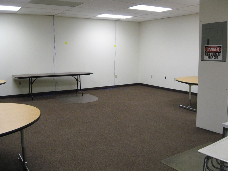 More Photos Of 200 Shady Ln, Philipsburg Light Distribution For Lease