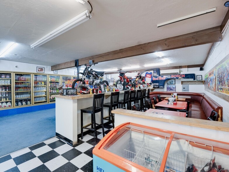 More Photos Of 1182 N Imperial Hwy, Ocotillo Restaurant For Sale