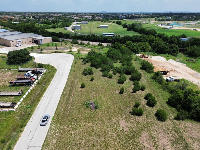 More Photos Of 126 Bevers Rd, Liberty Hill Warehouse For Lease