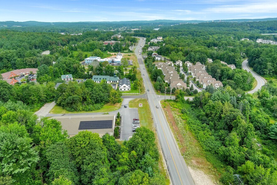 More Photos Of 288 S River Rd, Bedford Medical For Lease