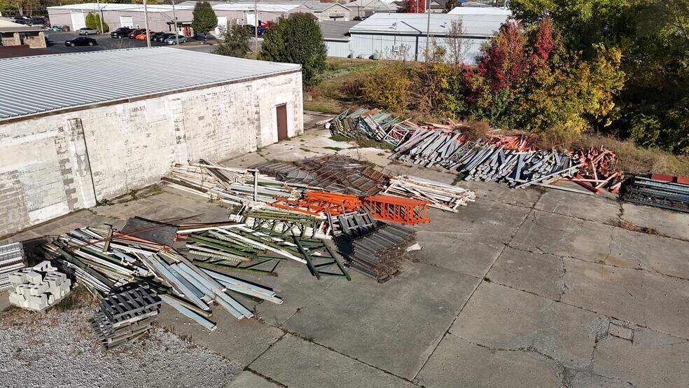 More Photos Of , Lafayette Industrial For Sale