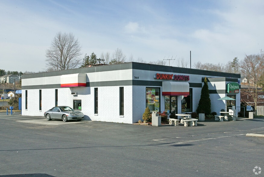 More Photos Of 7815 North Point Blvd, Winston-Salem Fast Food For Sale