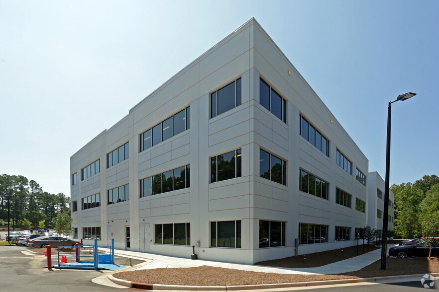 More Photos Of 2645 Meridian Pky, Durham Office For Lease