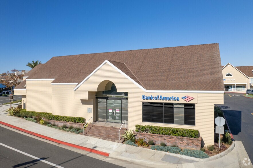 More Photos Of 24821-24871 Del Prado, Dana Point Storefront For Lease