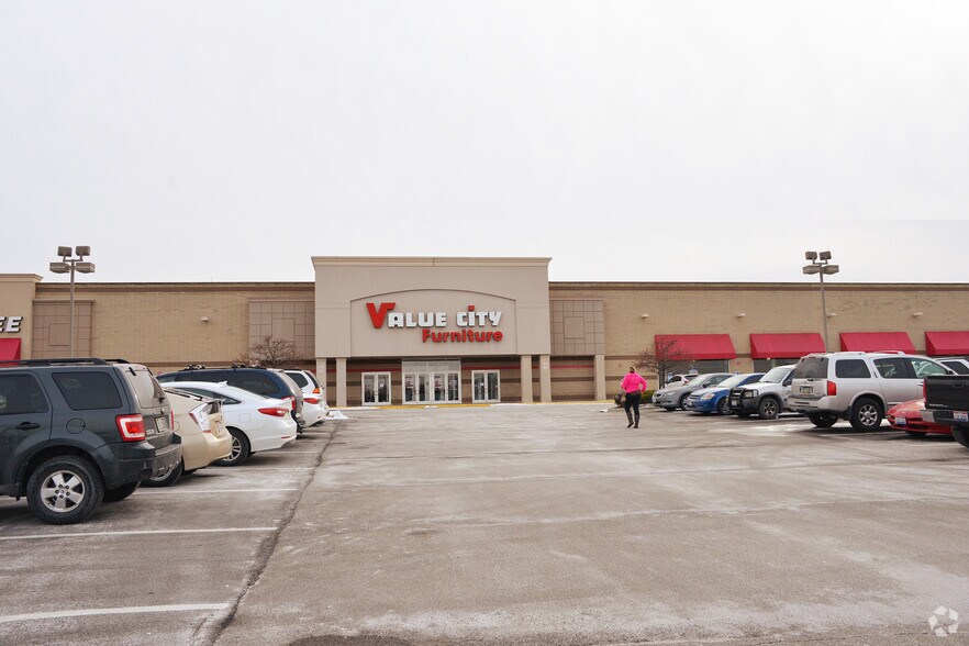 More Photos Of 2675 Fairfield Commons Blvd, Beavercreek Freestanding For Lease