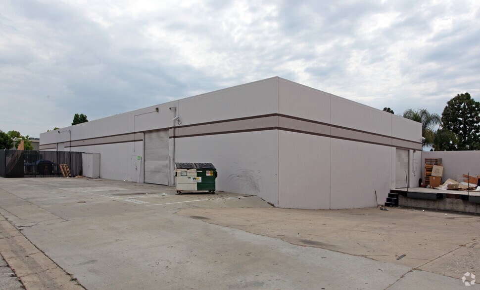 More Photos Of 8601-8609 Production Ave, San Diego Manufacturing For Lease