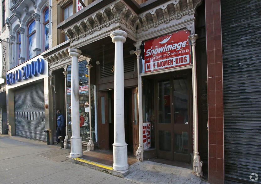 More Photos Of 372-374 Fulton St, Brooklyn Storefront Retail Office For Lease