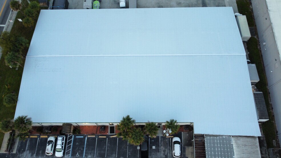 More Photos Of 440 Plumosa Ave, Casselberry Warehouse For Lease