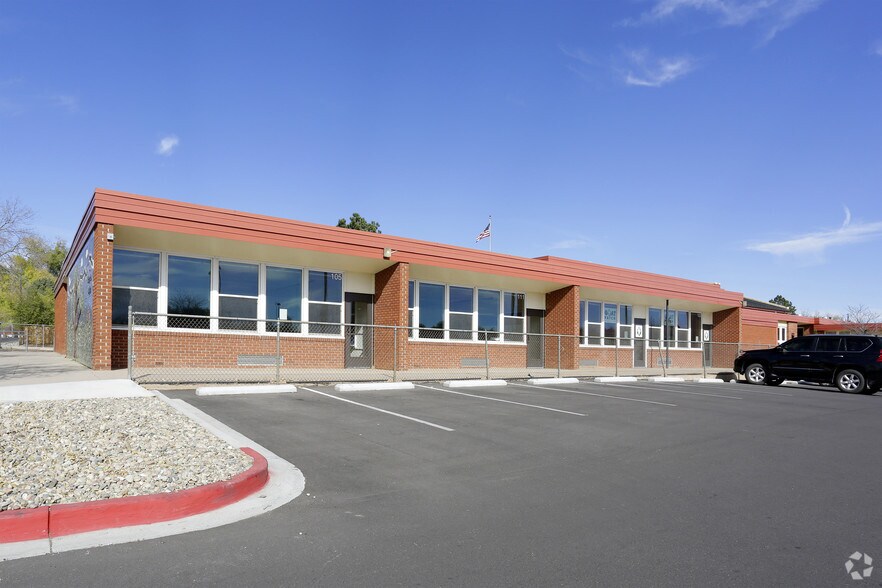 More Photos Of 2727 N Cascade Ave, Colorado Springs General Retail For Lease