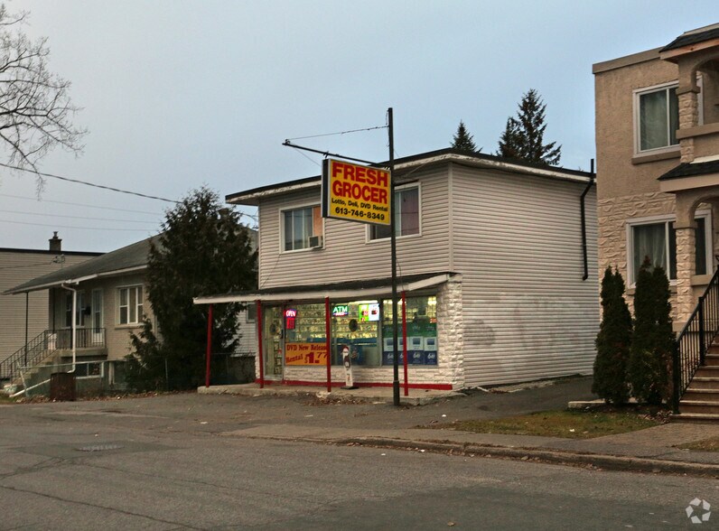 More Photos Of 40 Jolliet Ave, Ottawa Apartments For Sale