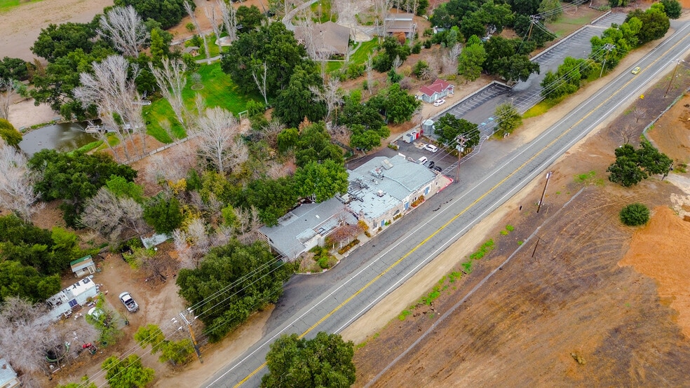 More Photos Of 12117 Sierra Hwy, Santa Clarita Hotel For Sale