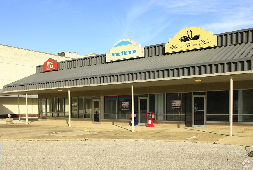 More Photos Of 400 Sheffield Ctr, Lorain Unknown For Lease